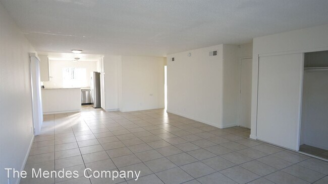 Building Photo - 4 br, 2 bath House - 330 Osage St.