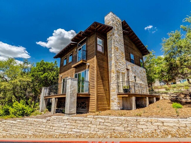 Building Photo - 8110 Ranch Rd 2222