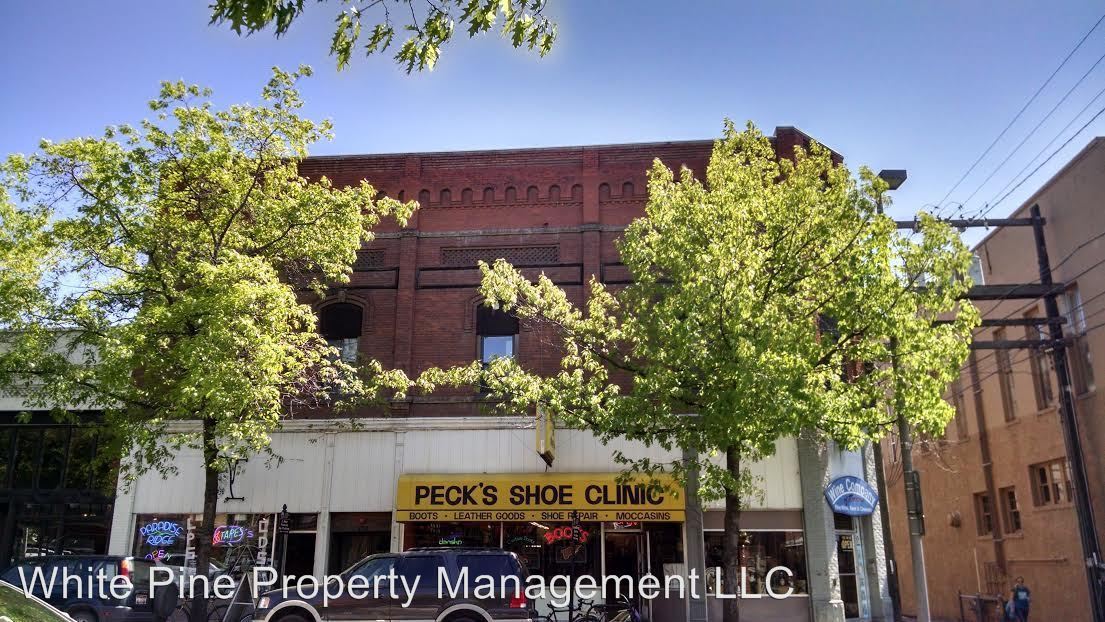 Foto principal - 119 E 3rd St