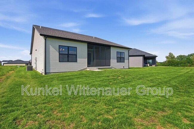 Foto del edificio - 829 Bushwood Way