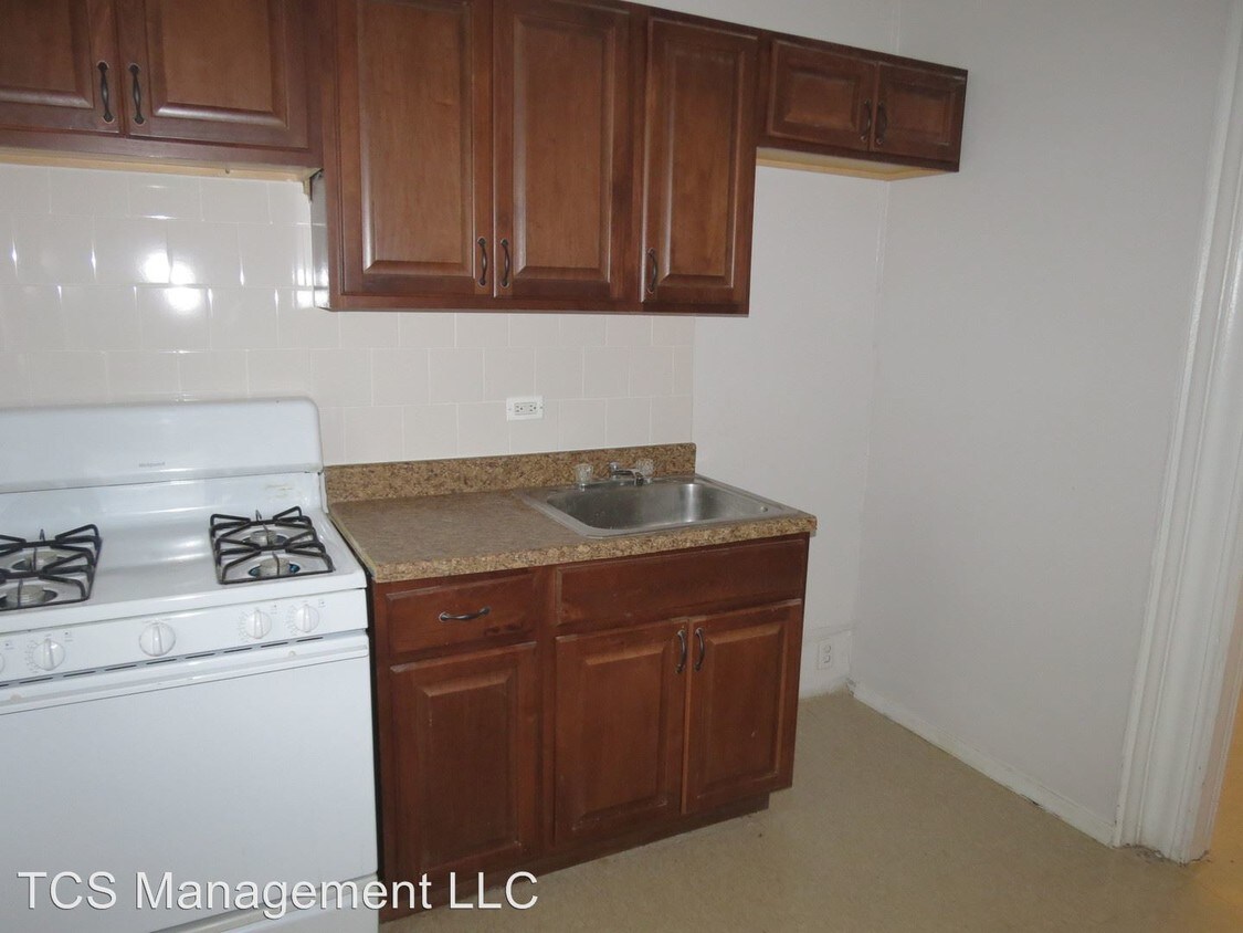 Primary Photo - 3 br, 1 bath House - 3355 Rand Street
