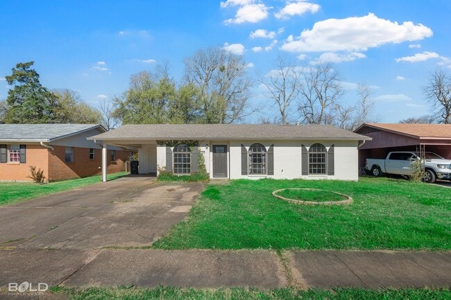 Building Photo - 1419 Teekell St