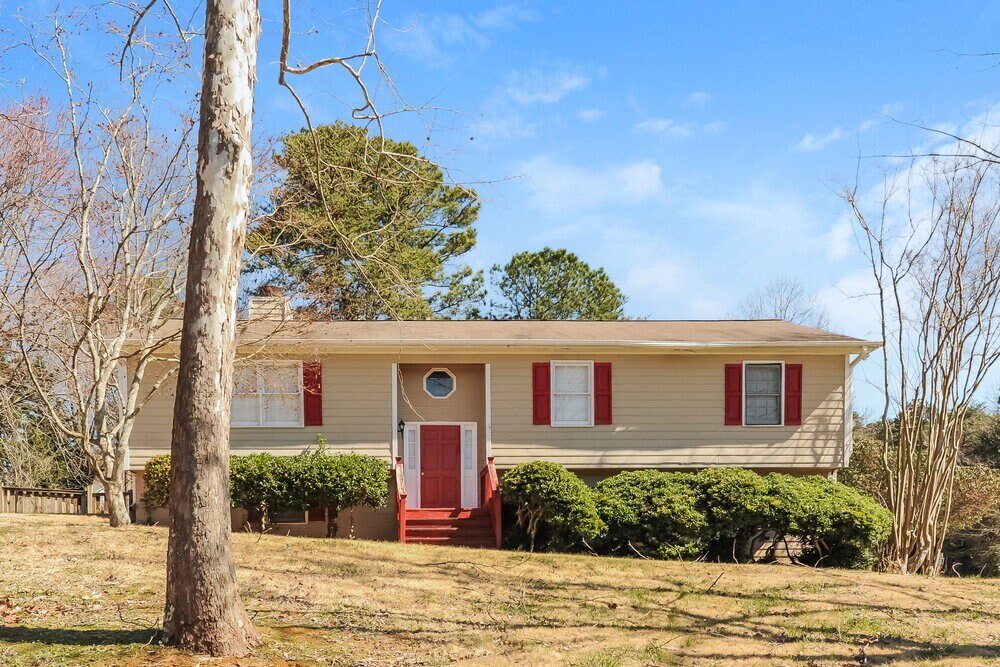 Primary Photo - 4882 Raven Way NE