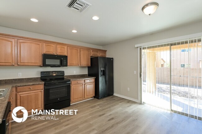 Foto del edificio - 6936 S Blueeyes Dr