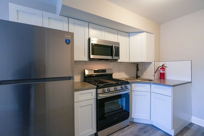 Photo - 1335 S 8th St Apartment