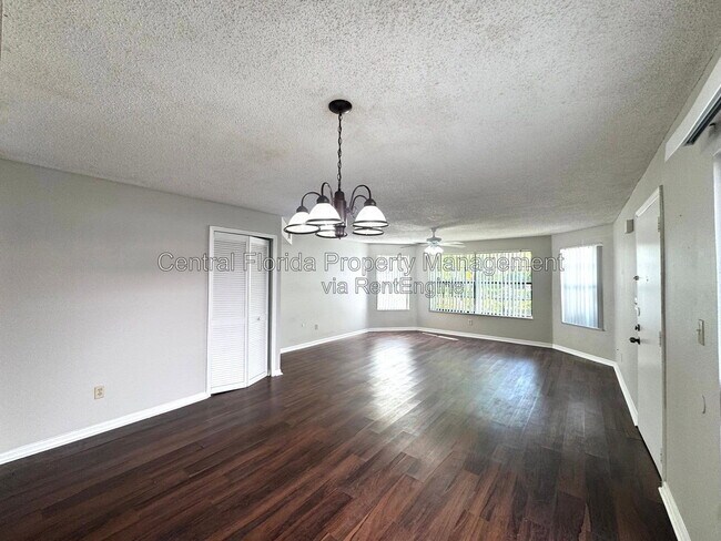 Building Photo - 2807 Rio Grande Trail