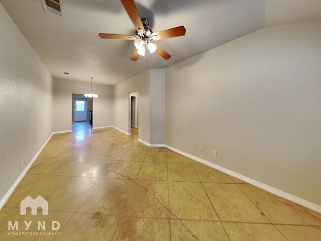 Foto del edificio - 236 Walnut Bend Rd