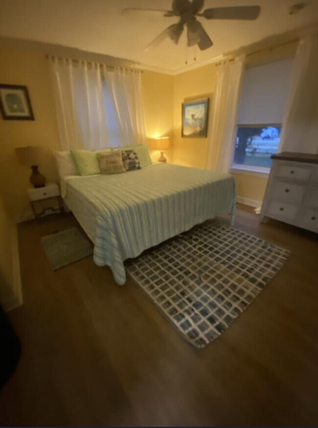 Foto del edificio - 1748 Malone Ln