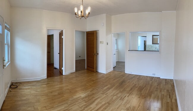 living room - 436 Anderson St