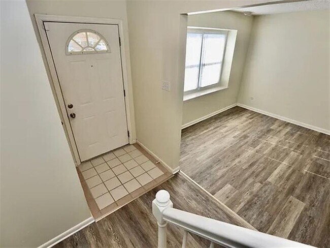 Foto del edificio - A delightful townhome