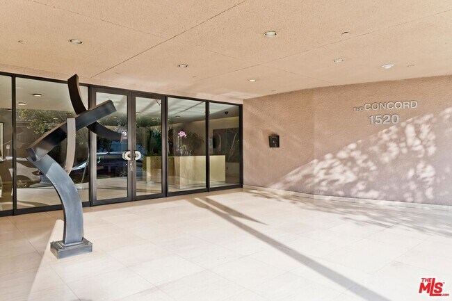 Building Photo - 1520 S Beverly Glen Blvd