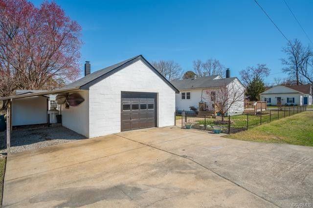 Foto del edificio - 200 N New Ave