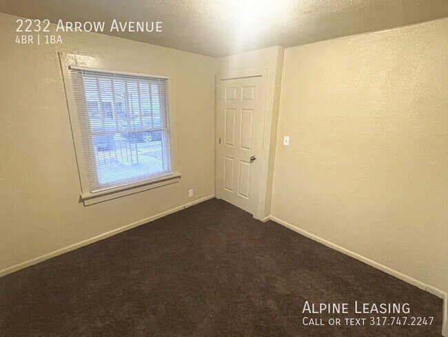 Foto del edificio - 2232 Arrow Ave