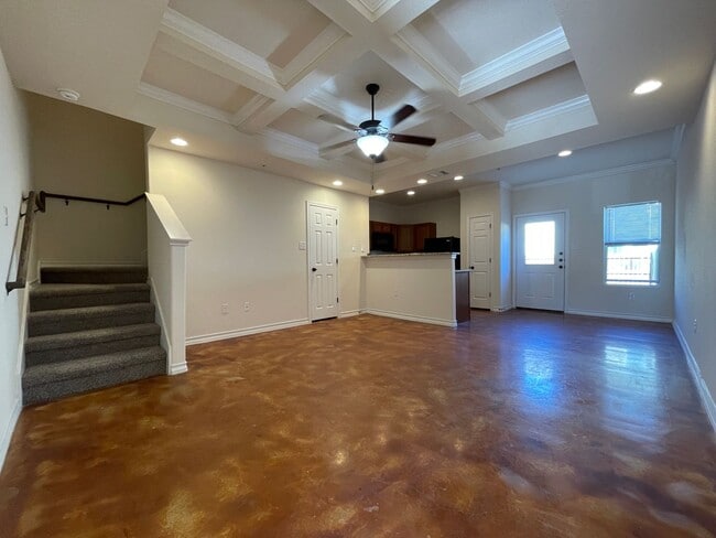 Building Photo - Townhome for rent