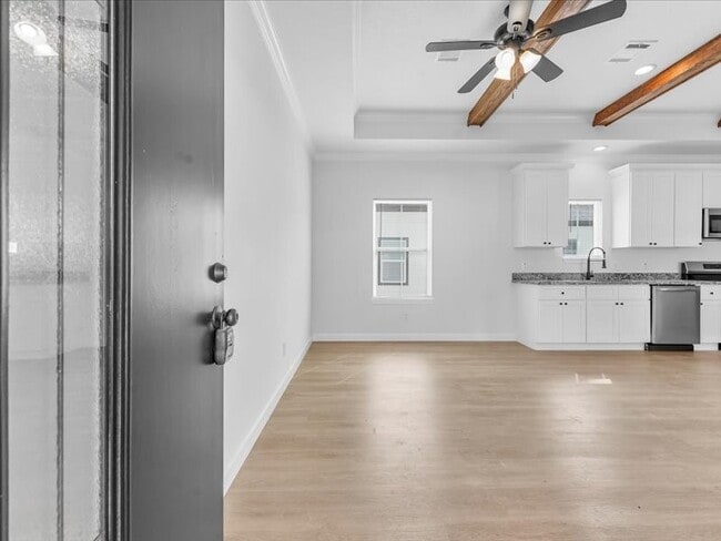 Building Photo - 21504 Ruth Dr