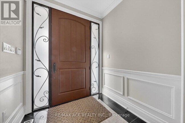 Photo du bâtiment - 90 Colonial Ave