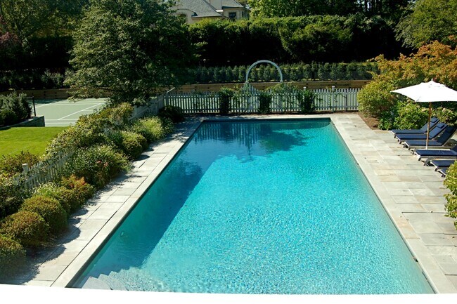 Foto del edificio - 223 Halsey Neck Ln