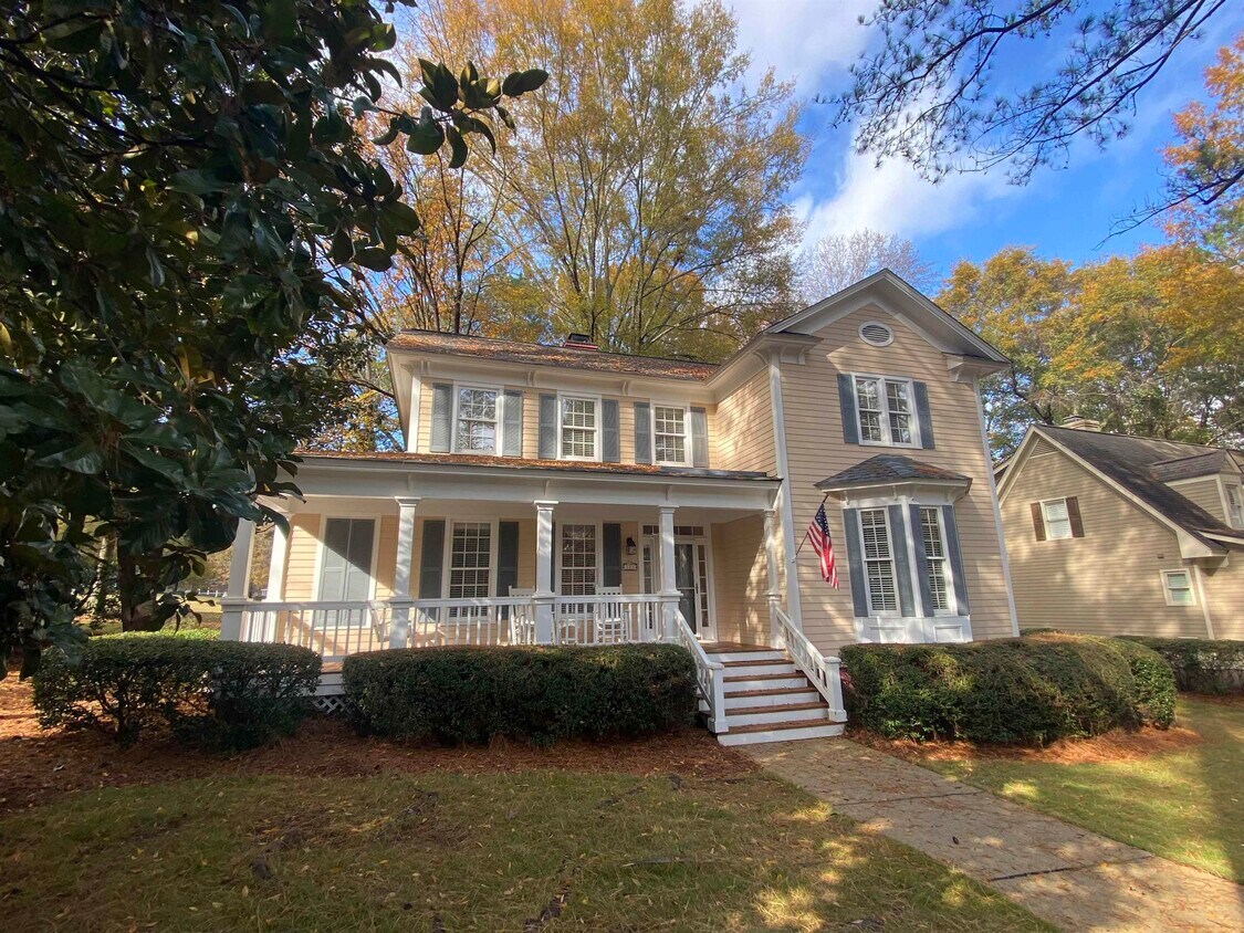 Primary Photo - 113 7 Oaks Way