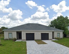 Building Photo - 1060 San Cristobal Ave