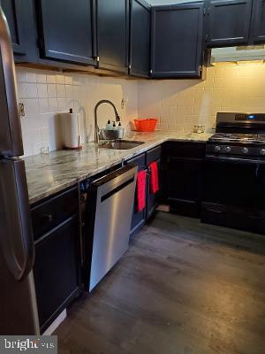 Foto del edificio - 914 Ellsworth St