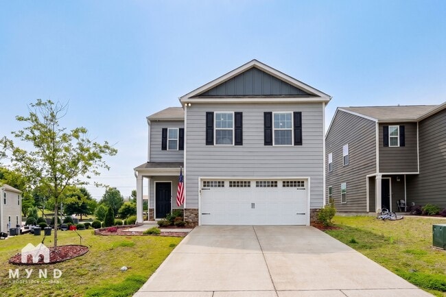 Building Photo - 2140 Redstone Dr