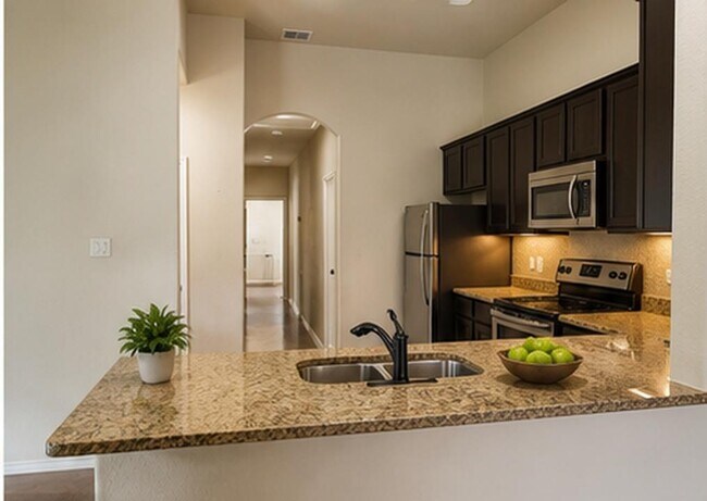 Building Photo - 479 Jack Rabbit Ln