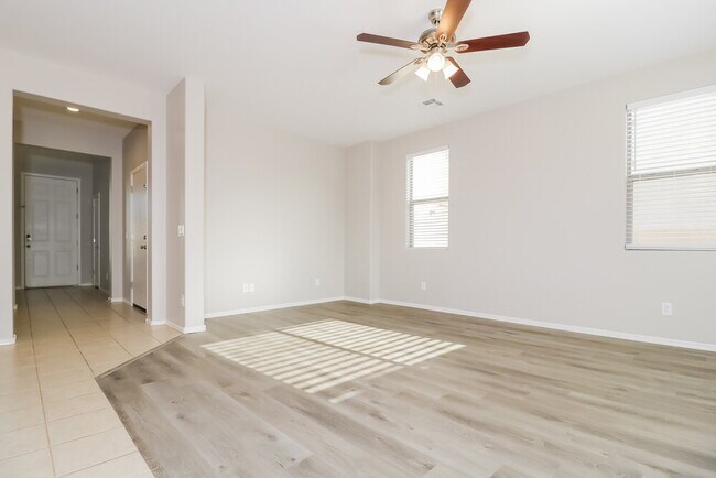 Foto del edificio - 9111 S 258th Ln