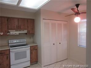 Foto del edificio - 7431 NW 1st St