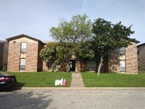 Primary Photo - 8009 Cambridge Cir
