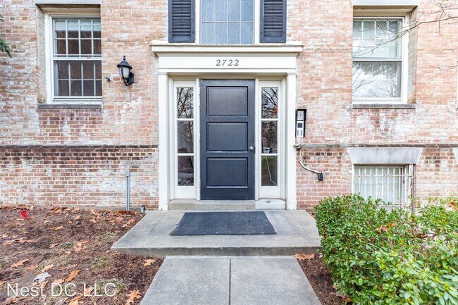 Building Photo - 2 br, 2 bath House - 2722 Ordway St NW Unit 1