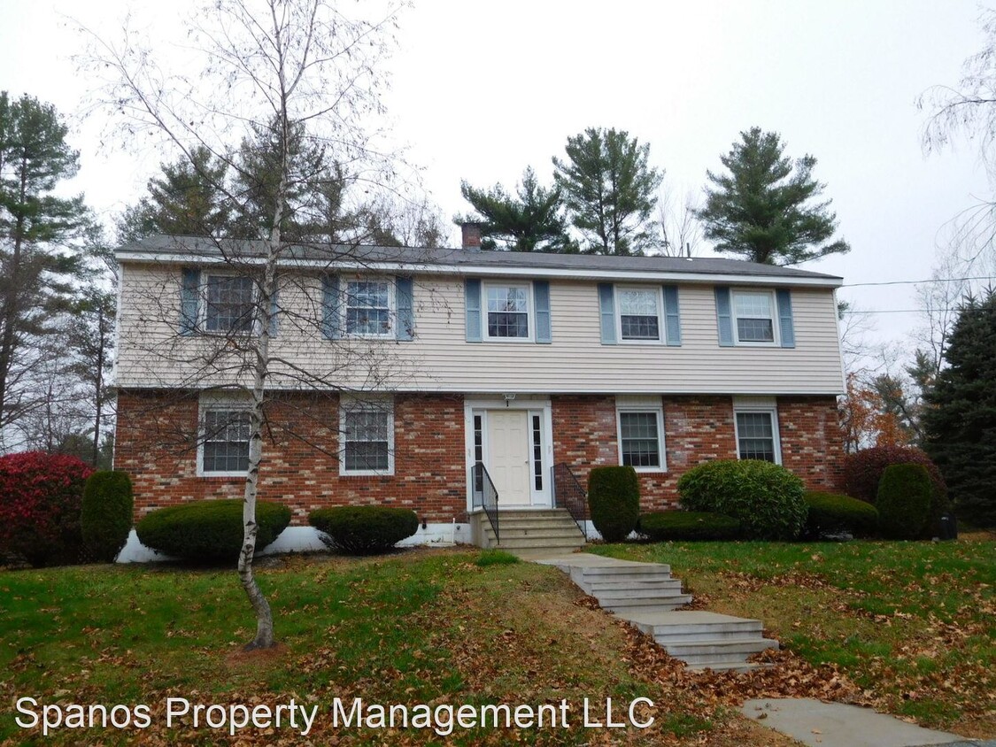 Primary Photo - 2 br, 1 bath House - 1 Colonial Drive Unit 4