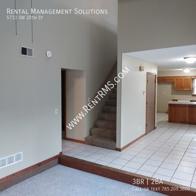 Foto del edificio - 5733 SW 20th St