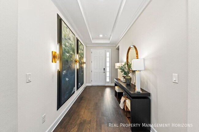 Foto del edificio - 4430 Pond Brk Ct