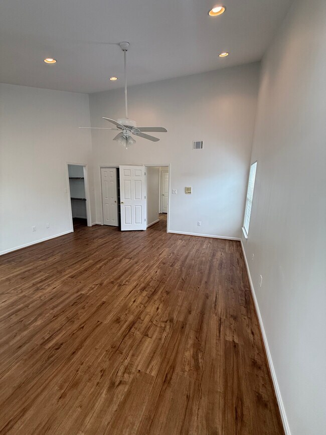 Building Photo - 5616 Truitt Farm Ct