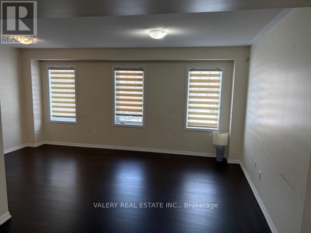 Photo du bâtiment - 27 Ariel Rd