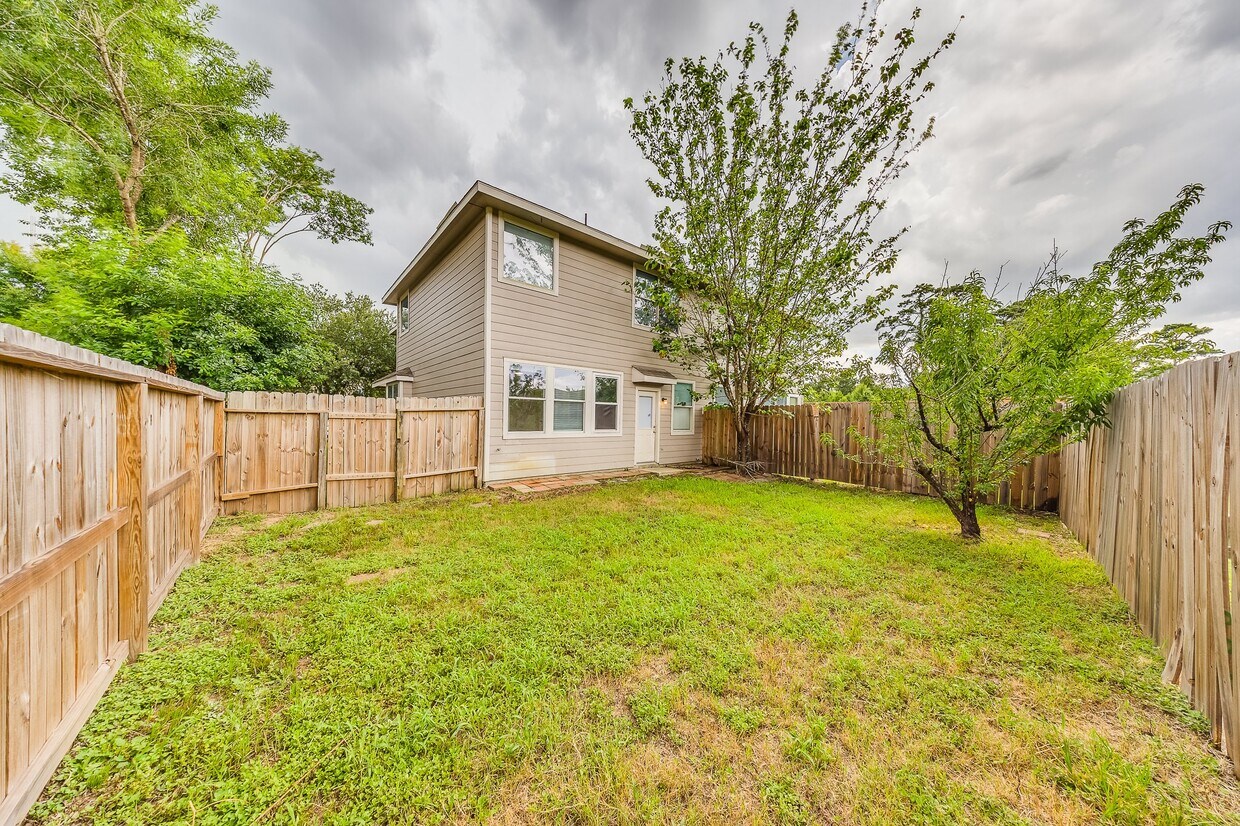 Foto del edificio - 3338 Atherton Canyon Ln