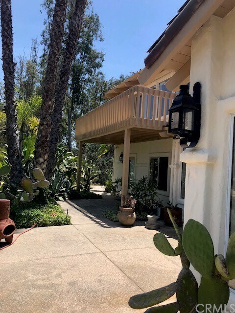 Foto del edificio - 6628 Lago Corte