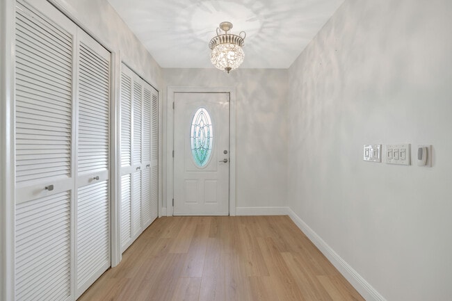 Foto del edificio - 13692 Cross Pointe Dr