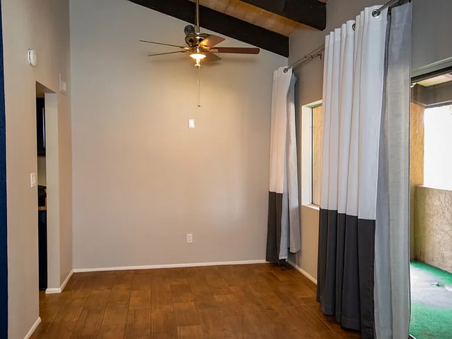 Dining Room - 2040 S Rural Rd