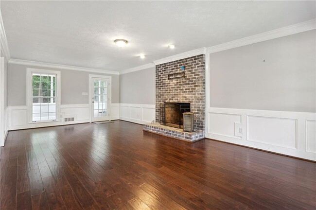 Foto del edificio - 12805 Bethany Rd