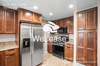 Building Photo - 9165 Meadowrun Pl