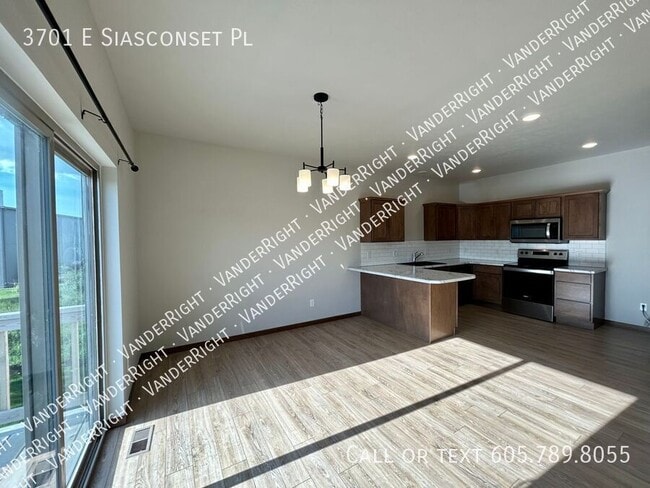 Building Photo - 3701 E Siasconset Pl