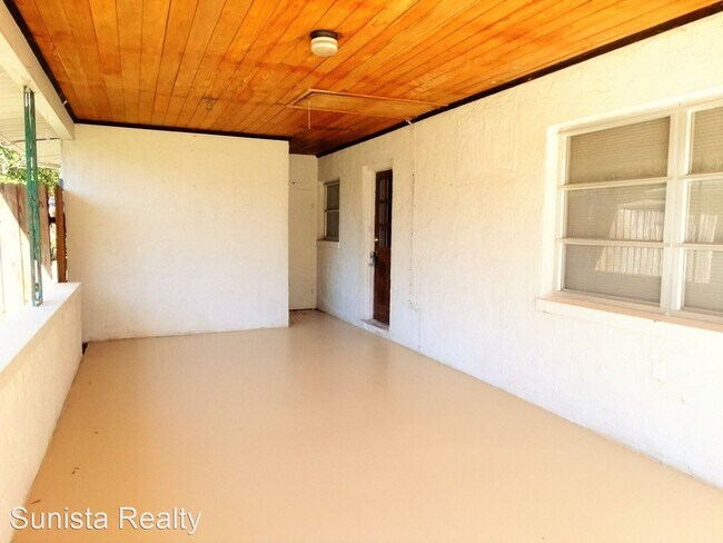 Building Photo - 3 br, 1 bath House - 6305 Alaska Ave.