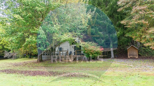 Foto del edificio - Charming 3 Bedroom 1 Bath A-Frame home loc...