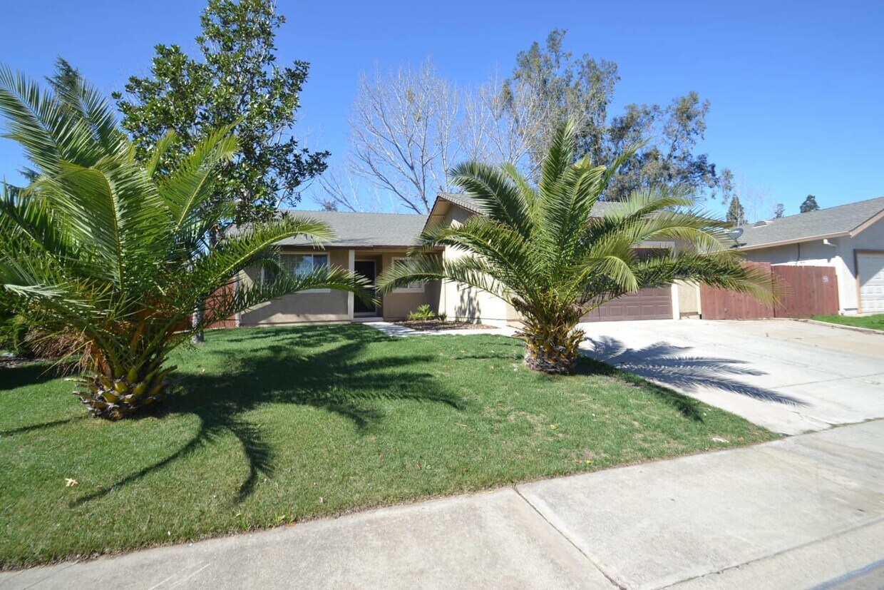 Primary Photo - 7617 Commonwealth Dr