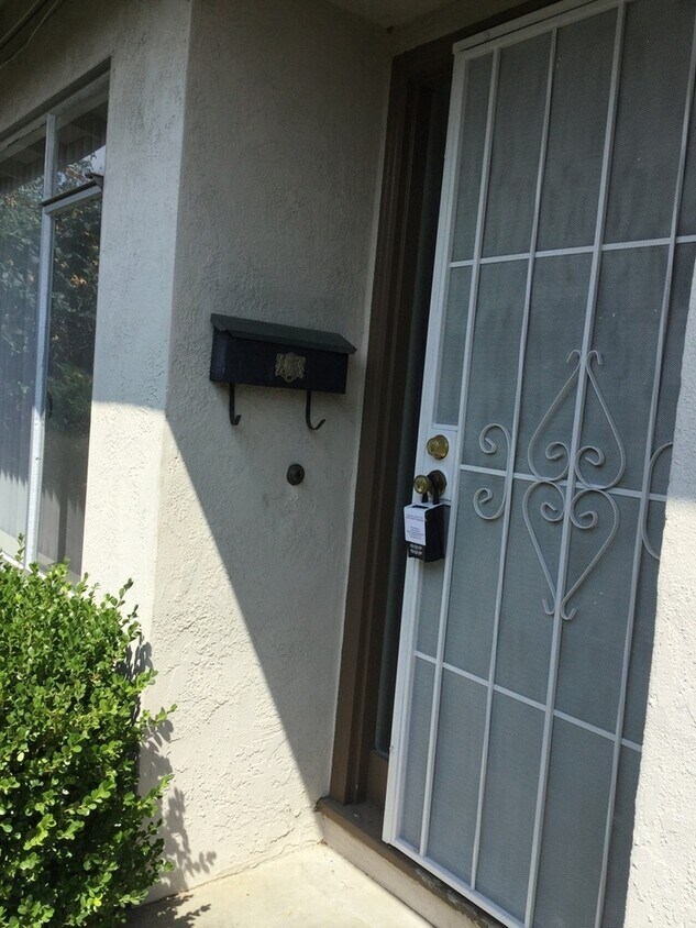 20069 Stanton Ave, Castro Valley, CA 94546 Townhome Rentals in Castro Valley CA