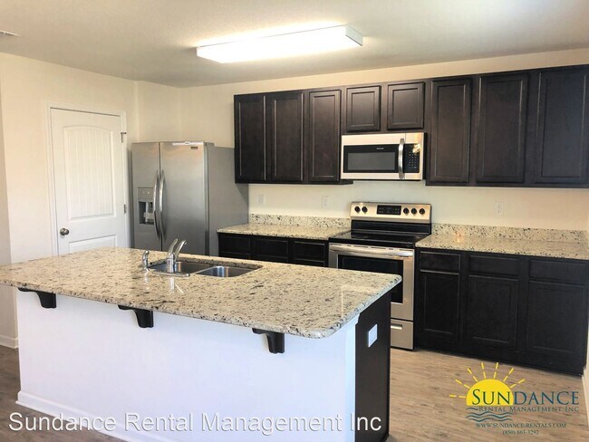 Building Photo - 4 br, 2.5 bath House - 715 Widgeon Way