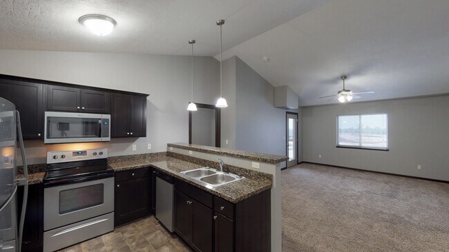 Kitchen - Village at Three Fountains