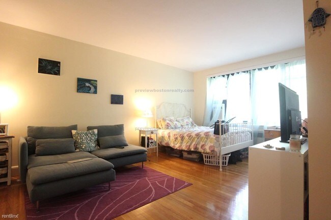 Foto del edificio - 65 Strathmore Rd