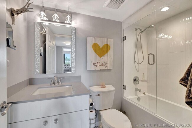 Foto del edificio - 3420 S Ocean Blvd